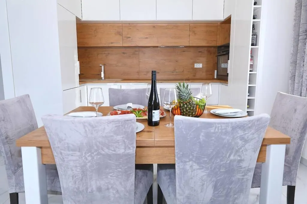 Apartman Chiara Galovac  Apartment