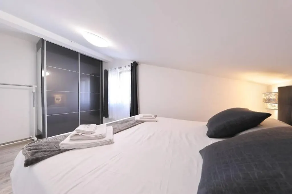 Apartman Chiara Galovac  0*, Galovac (Zadar) Croatia