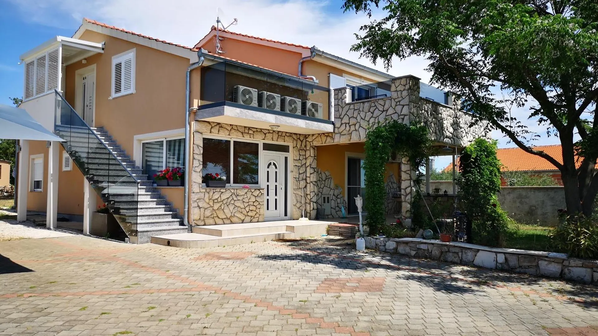 Apartment Apartman Chiara Galovac